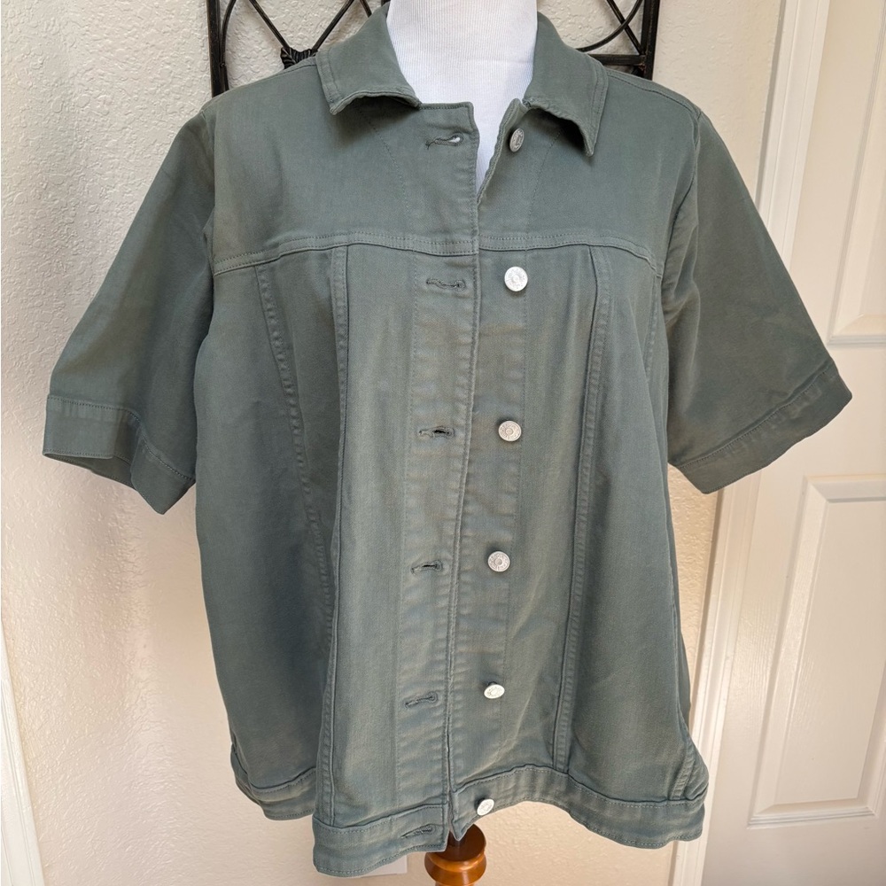 New Army Green Button-Up Denim Jacket